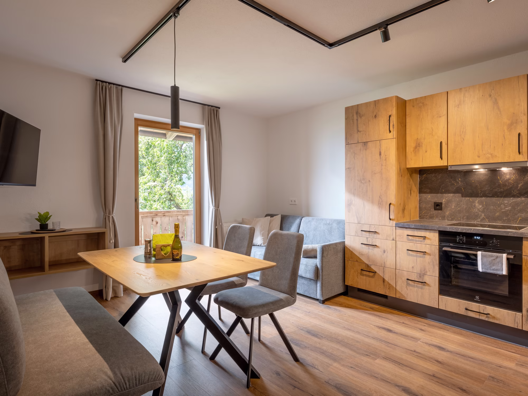 Küche 1 - Gästehaus Bonholz, Stummerberg im Zillertal © Hannes Dabernig